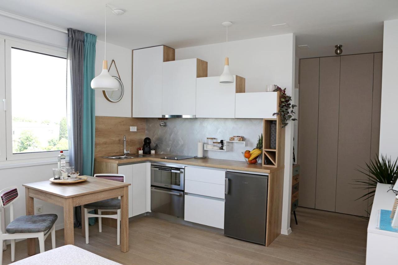 Studio Apartment Camino With Parking Zadar Buitenkant foto