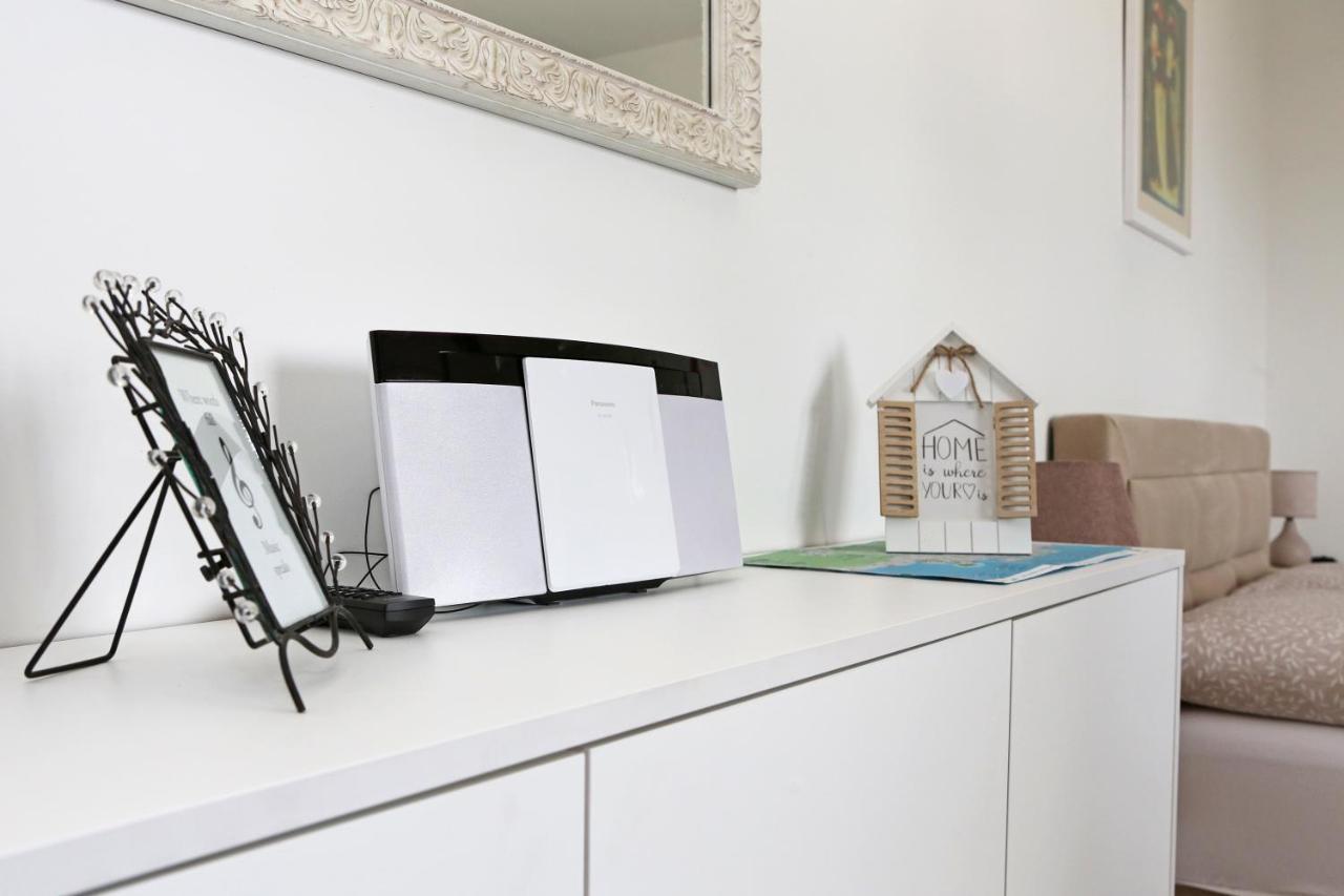 Studio Apartment Camino With Parking Zadar Buitenkant foto